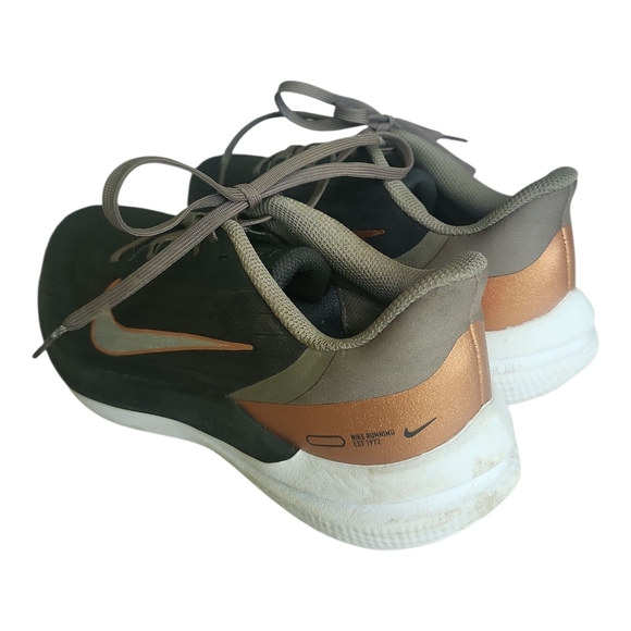Nike Renew Ride 3 Running Shoes Green White Tan Size 8 - Picture 4 of 7